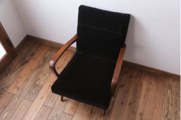 アンティーク家具　アンティーク　シンプルな1人掛けアームソファ(1)