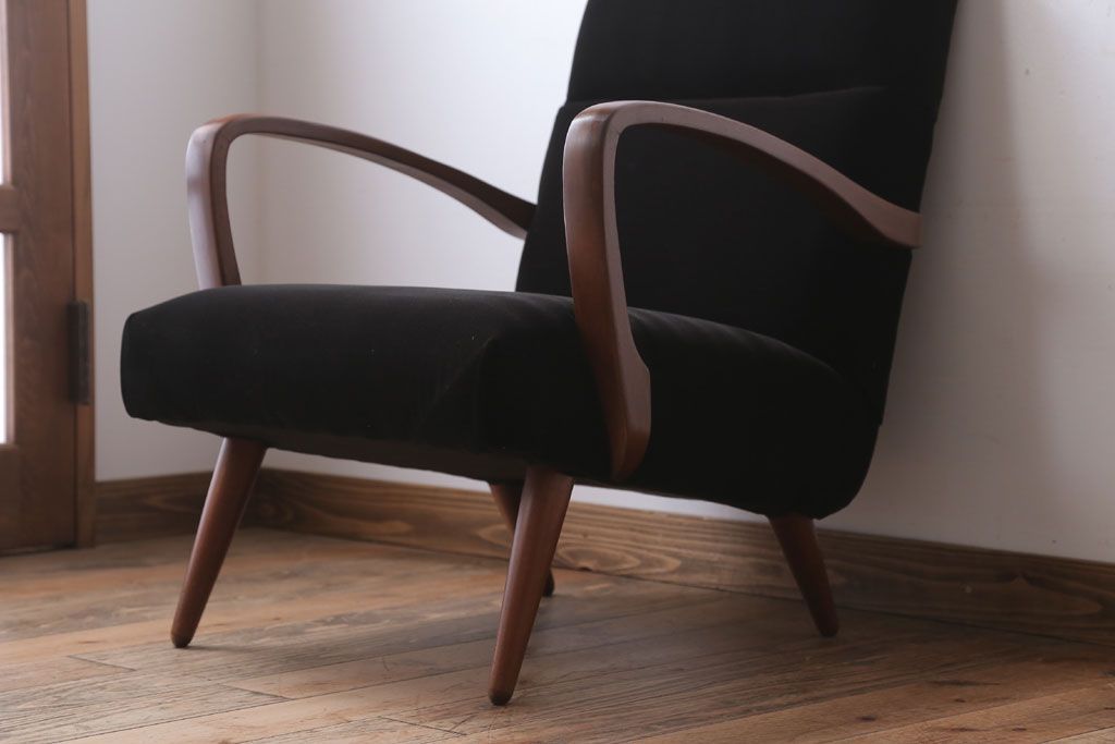 アンティーク家具　アンティーク　シンプルな1人掛けアームソファ(1)