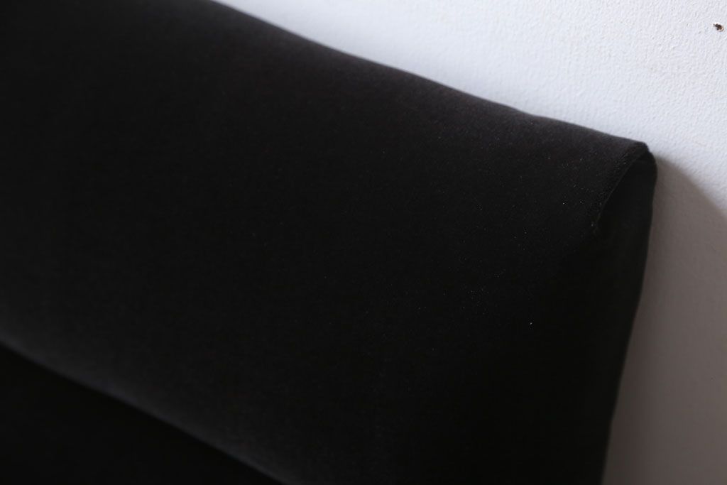 アンティーク家具　アンティーク　シンプルな1人掛けアームソファ(1)