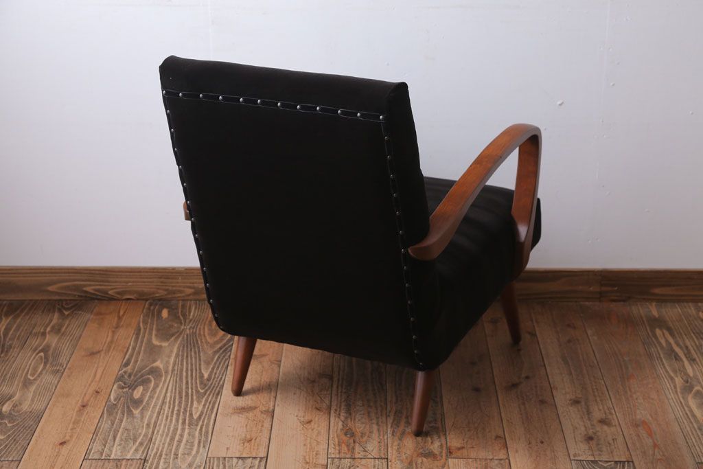 アンティーク家具　アンティーク　シンプルな1人掛けアームソファ(1)