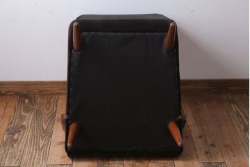 アンティーク家具　アンティーク　シンプルな1人掛けアームソファ(1)