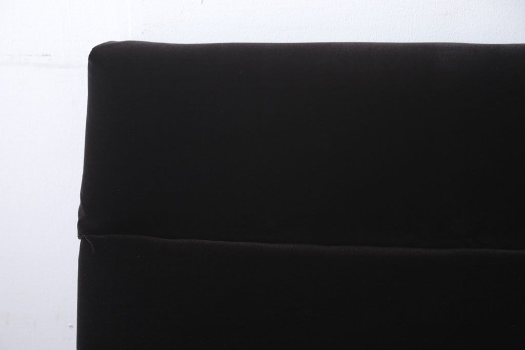 アンティーク家具　アンティーク　シンプルな1人掛けアームソファ(2)