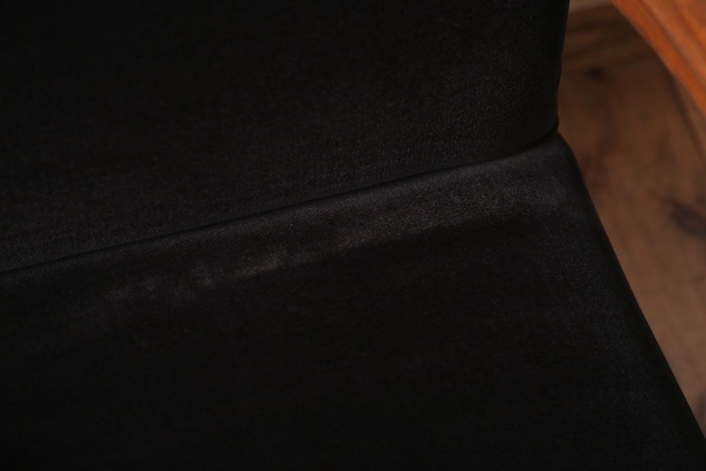 アンティーク家具　アンティーク　シンプルな1人掛けアームソファ(2)