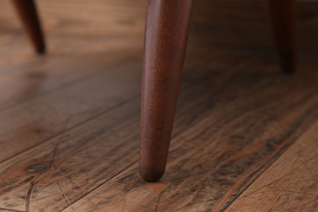 アンティーク家具　アンティーク　シンプルな1人掛けアームソファ(2)