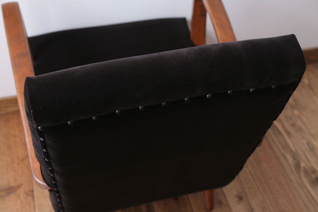 アンティーク家具　アンティーク　シンプルな1人掛けアームソファ(2)