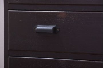 アンティーク家具　和製アンティーク　前面栗材の鉄脚付き時代箪笥ローボード(2)