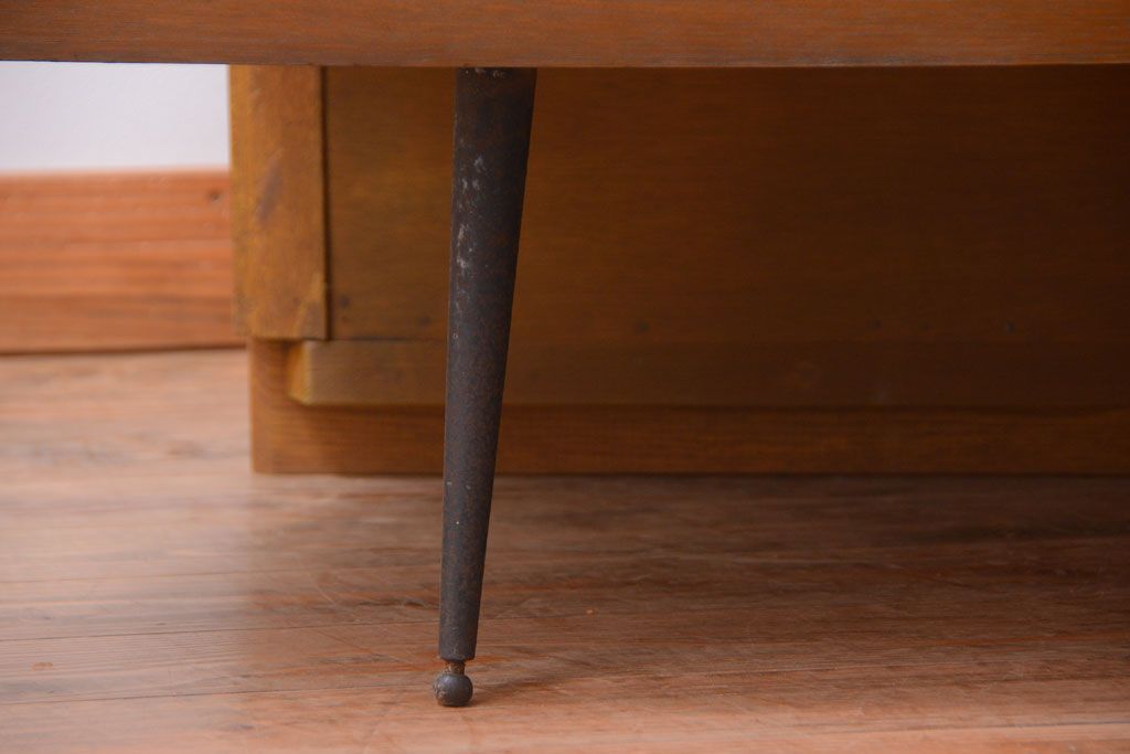 アンティーク家具　和製アンティーク　特大サイズ!モールガラス入りの珍しい曲げガラスショーケース