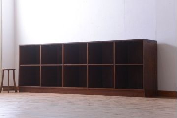 アンティーク家具　和製アンティーク　特大!古い木の重厚なマス目棚(収納棚、飾り棚)