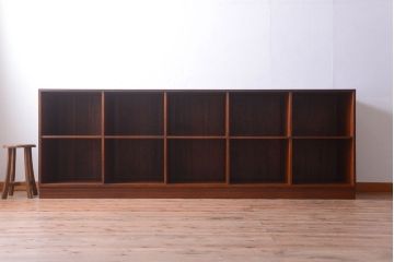 アンティーク家具　和製アンティーク　特大!古い木の重厚なマス目棚(収納棚、飾り棚)