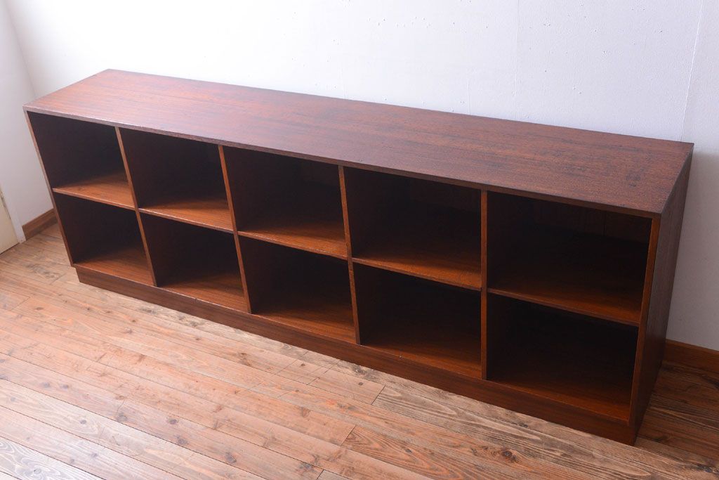 アンティーク家具　和製アンティーク　特大!古い木の重厚なマス目棚(収納棚、飾り棚)