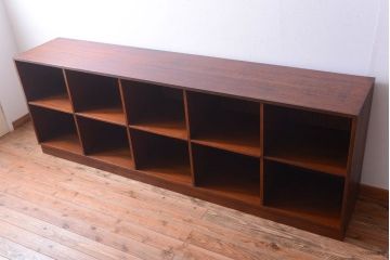 アンティーク家具　和製アンティーク　特大!古い木の重厚なマス目棚(収納棚、飾り棚)