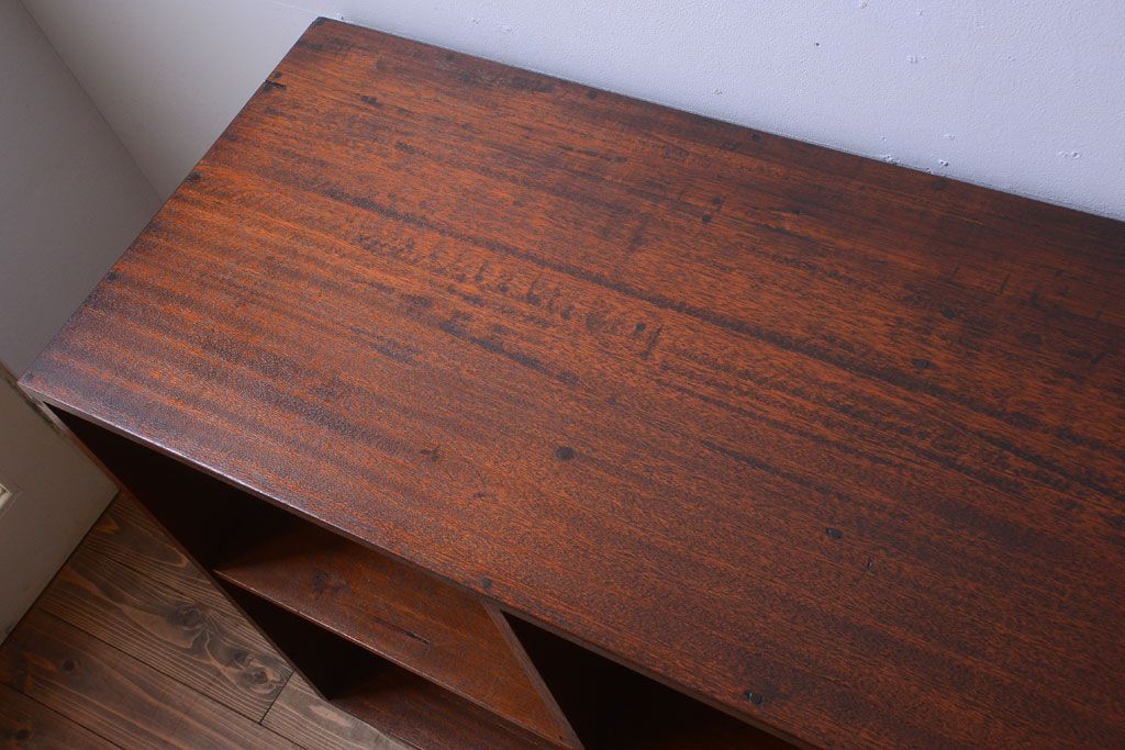 アンティーク家具　和製アンティーク　特大!古い木の重厚なマス目棚(収納棚、飾り棚)