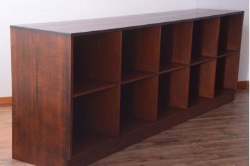 アンティーク家具　和製アンティーク　特大!古い木の重厚なマス目棚(収納棚、飾り棚)