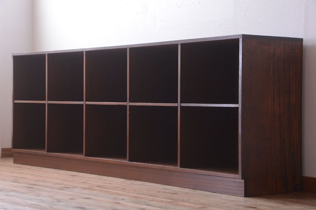 アンティーク家具　和製アンティーク　特大!古い木の重厚なマス目棚(収納棚、飾り棚)