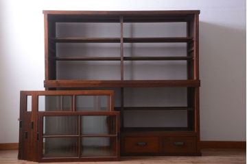 アンティーク家具　アンティーク　二段重ねの大きな両面戸棚