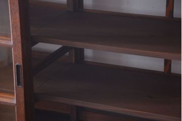 アンティーク家具　アンティーク　二段重ねの大きな両面戸棚