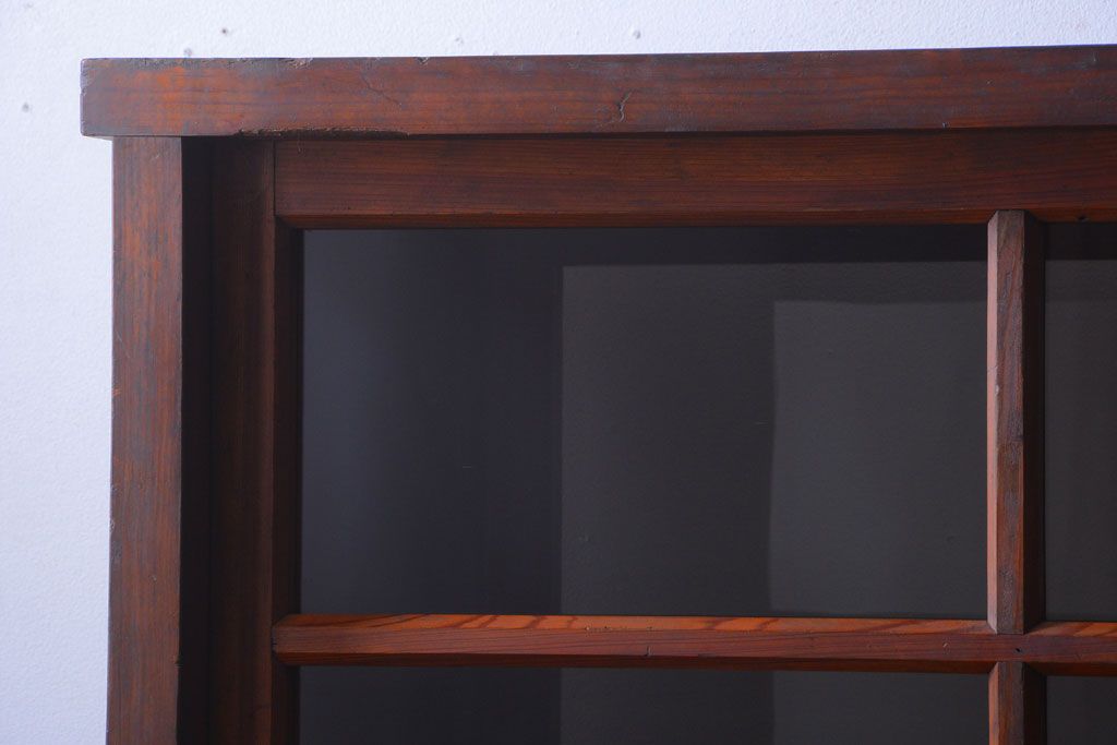 アンティーク家具　アンティーク　二段重ねの大きな両面戸棚