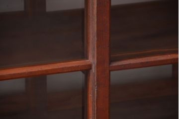 アンティーク家具　アンティーク　二段重ねの大きな両面戸棚