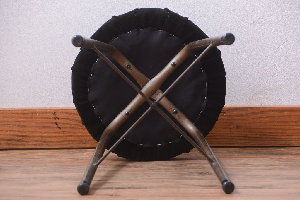 アンティーク家具　和製アンティーク　古い鉄脚のスツール(2)