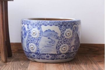 アンティーク雑貨　古民具・骨董　図柄の美しいアンティーク瀬戸火鉢