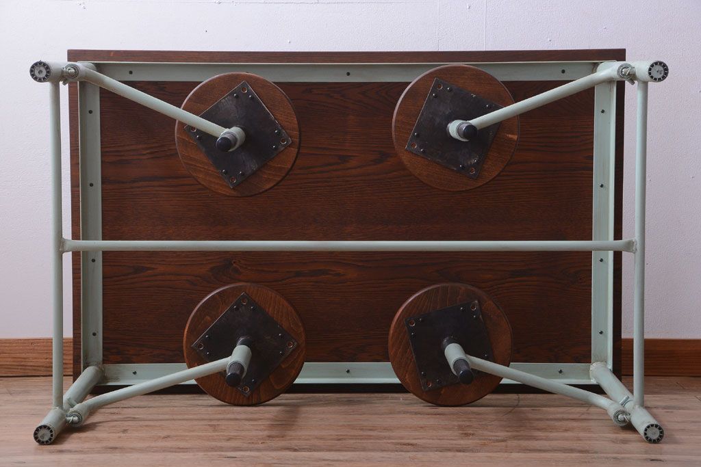 ラフジュ工房オリジナル 4脚格納スツールの作業台(テーブル・机)(2)