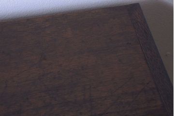 アンティーク家具　和製アンティーク　古い木製の縦型収納棚(ガラス戸棚)