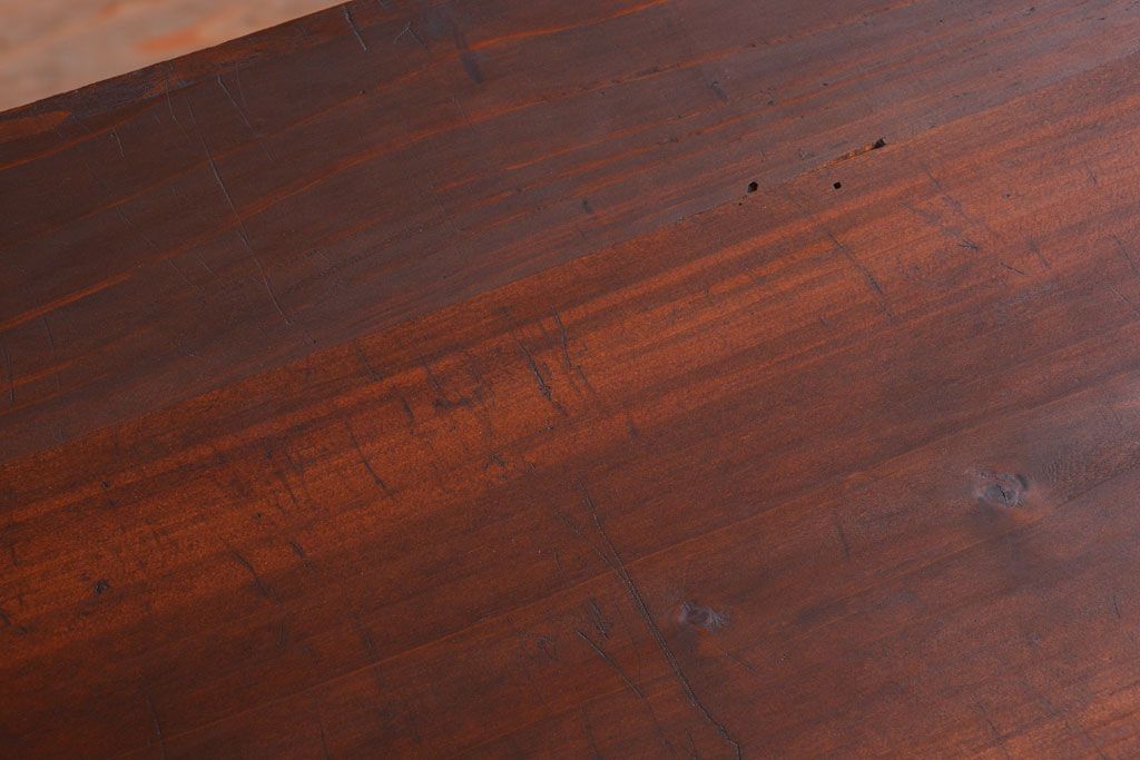 アンティーク家具　和製アンティーク　引き出し3杯付きの鉄脚ローボード