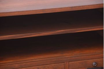 アンティーク家具　和製アンティーク　引き出し3杯付きの鉄脚ローボード