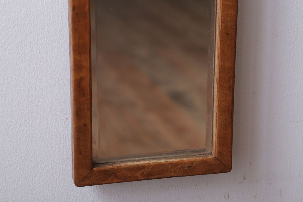 アンティーク雑貨　アンティーク　幅の狭い縦型のミラー