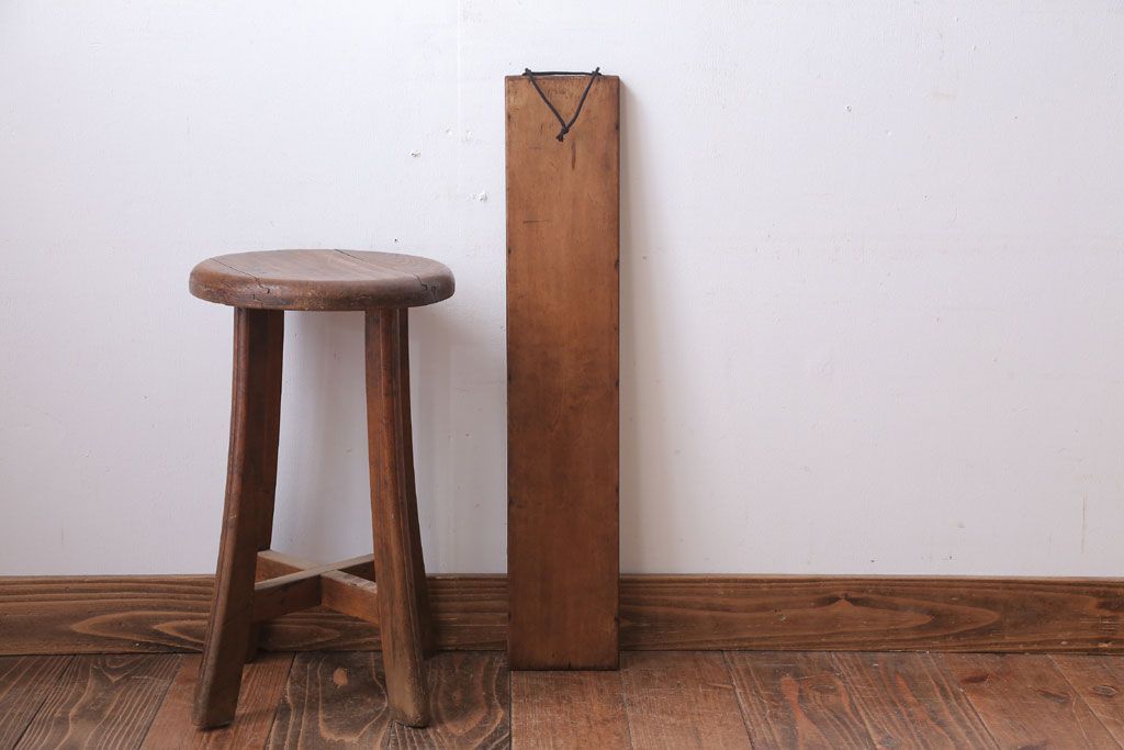 アンティーク雑貨　アンティーク　幅の狭い縦型のミラー