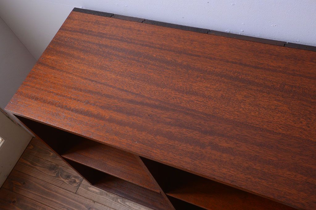 アンティーク家具　和製アンティーク　特大サイズ!古い木の重厚なマス目棚(収納棚、飾り棚)