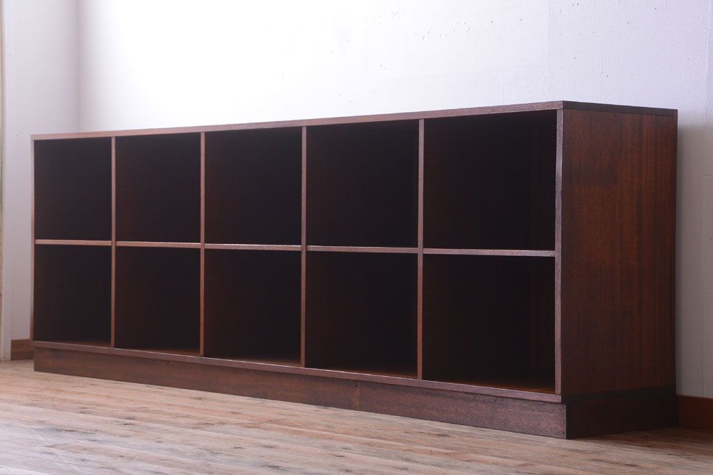 アンティーク家具　和製アンティーク　特大サイズ!古い木の重厚なマス目棚(収納棚、飾り棚)