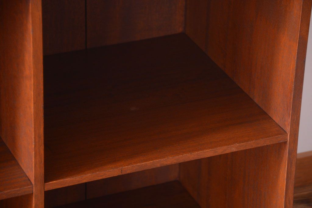 アンティーク家具　和製アンティーク　特大サイズ!古い木の重厚なマス目棚(収納棚、飾り棚)