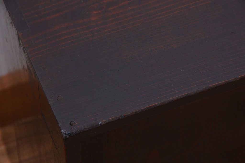 アンティーク家具　古民具・骨董　明治期　古い木のシンプルなアンティーク戸棚