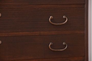 アンティーク家具　和製アンティーク　古い桐材のシックな衣装箪笥(桐箪笥、桐たんす)