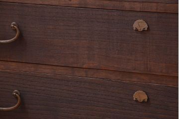 アンティーク家具　和製アンティーク　古い桐材のシックな衣装箪笥(桐箪笥、桐たんす)