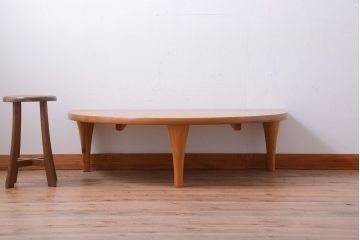 中古　キツツキマーク　飛騨産業　森のことば　半円形テーブル(座卓)(定価約16万)