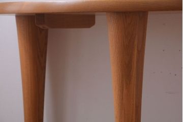 中古　キツツキマーク　飛騨産業　森のことば　半円形テーブル(座卓)(定価約16万)