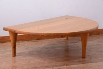 中古　キツツキマーク　飛騨産業　森のことば　半円形テーブル(座卓)(定価約16万)