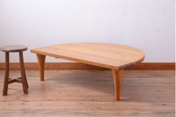 中古　キツツキマーク　飛騨産業　森のことば　半円形テーブル(座卓)(定価約16万)