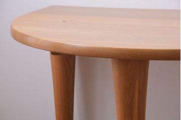 中古　キツツキマーク　飛騨産業　森のことば　半円形テーブル(座卓)(定価約16万)