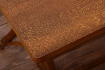 アンティーク家具　和製アンティーク　ラタン使用!ナラ材天板の古いサイドテーブル