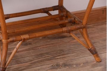 アンティーク家具　和製アンティーク　ラタン使用!ナラ材天板の古いサイドテーブル