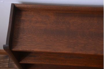 アンティーク家具　和製アンティーク　古い木のシックでシンプルなブックシェルフ(本棚)