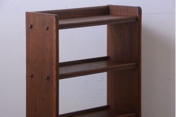 アンティーク家具　和製アンティーク　古い木のシックでシンプルなブックシェルフ(本棚)