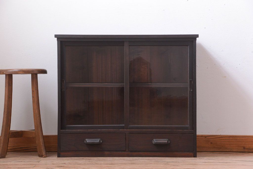 アンティーク家具　和製アンティーク　古い木の引き出し付き小さな収納棚