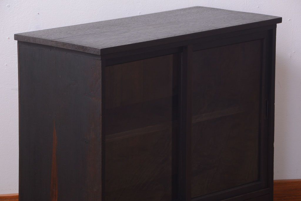 アンティーク家具　和製アンティーク　古い木の引き出し付き小さな収納棚