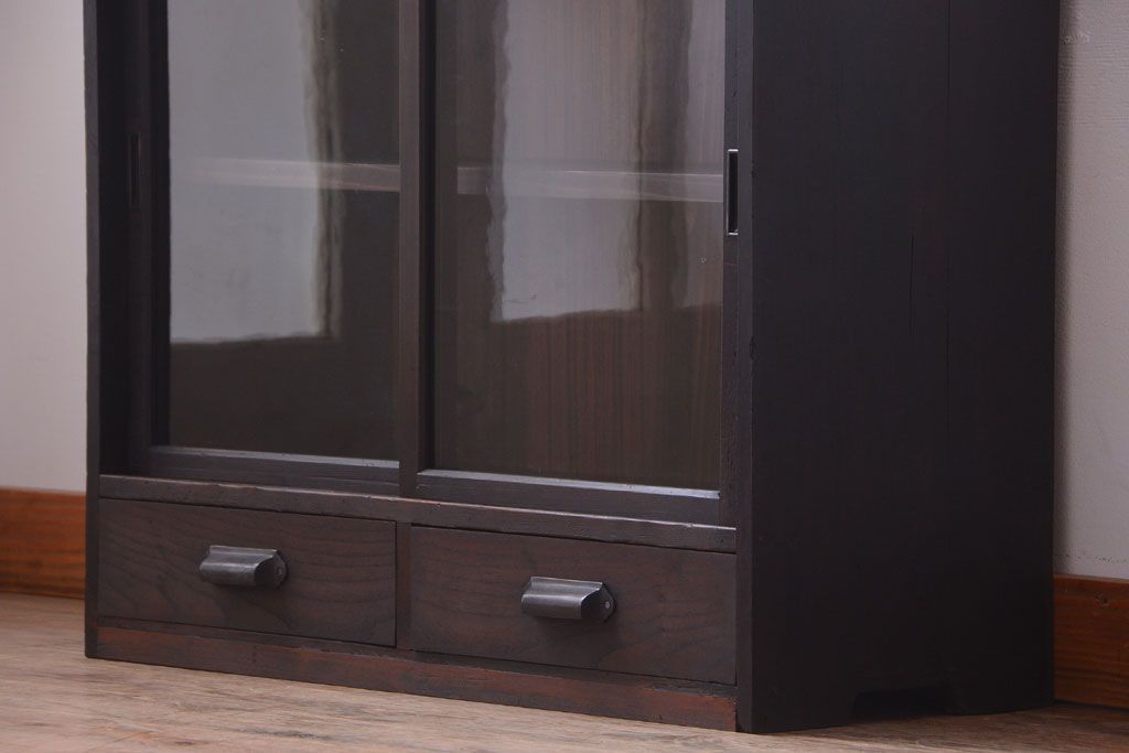 アンティーク家具　和製アンティーク　古い木の引き出し付き小さな収納棚