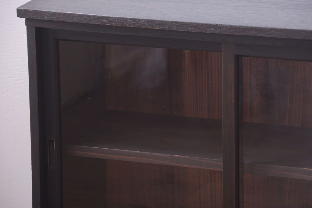 アンティーク家具　和製アンティーク　古い木の引き出し付き小さな収納棚