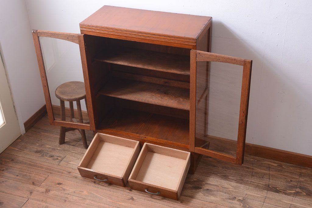 アンティーク家具　和製アンティーク　古い木の小ぶりな引き出し付き本箱